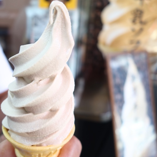 箱根湯本のソフトクリーム